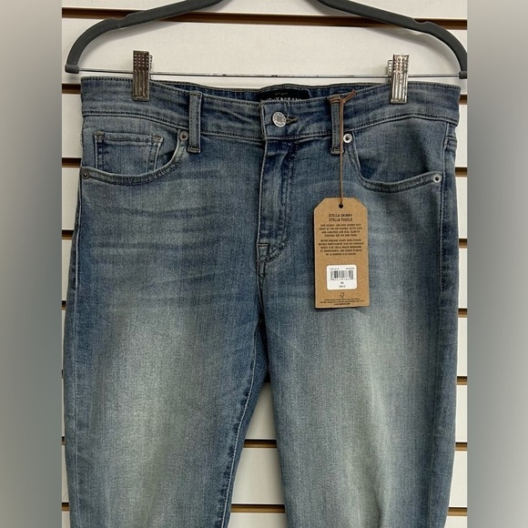 Lucky Brand Stella Skinny Distressed Jeans Frayed/Raw Hem NWT Size 10/30 Stretch - Picture 2 of 15